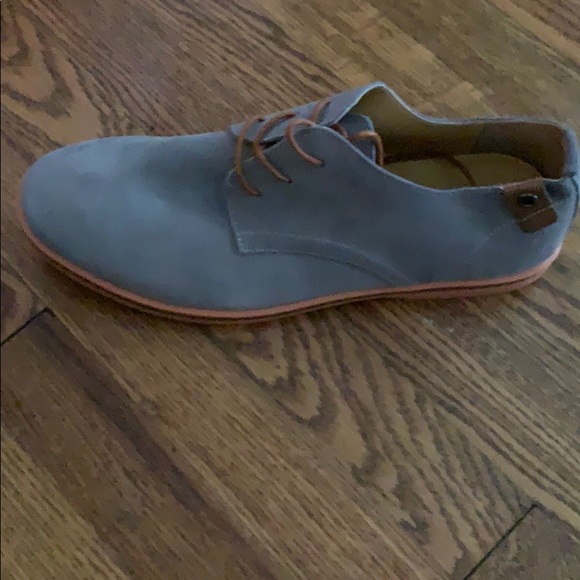 Men’s Oxford Shoe - Picture 2 of 2